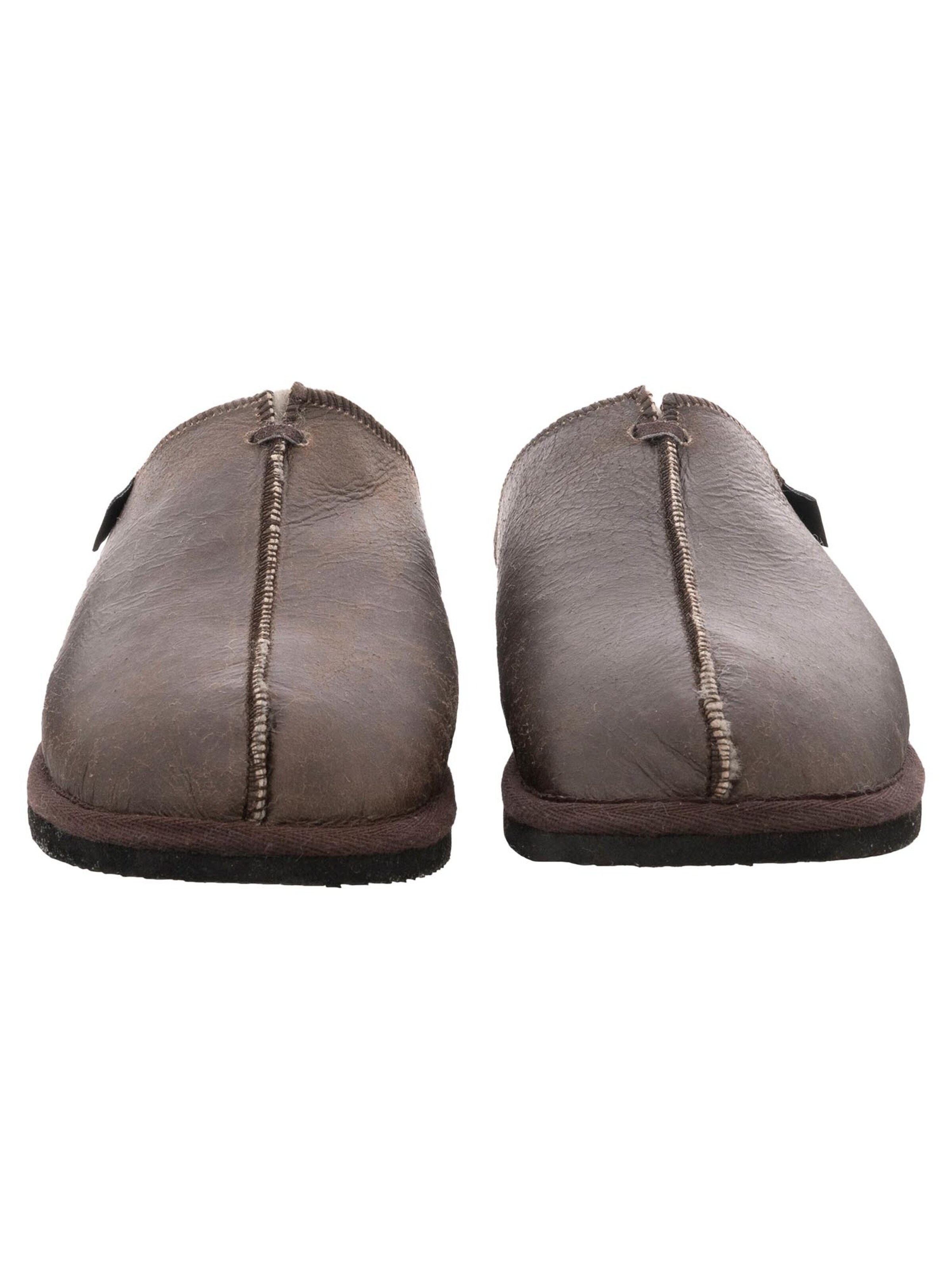 SHEPHERD Slippers 'Hugo' in Brown