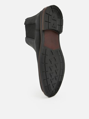 Next Chelsea boots in Black