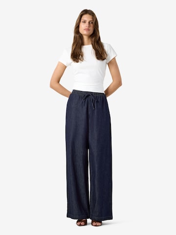 Wide leg Pantaloni 'NMEnza' di Noisy may in blu