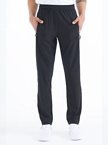 Tommy Life Regular Sportbroek in Zwart