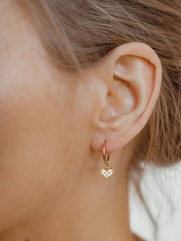 Orecchini 'Heart Whisper' di Hey Happiness in oro