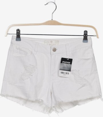 PIECES Shorts in XS in White: front
