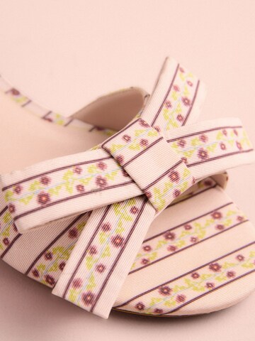 Next Muiltjes 'Tabitha Simmons x Next Mae' in Roze