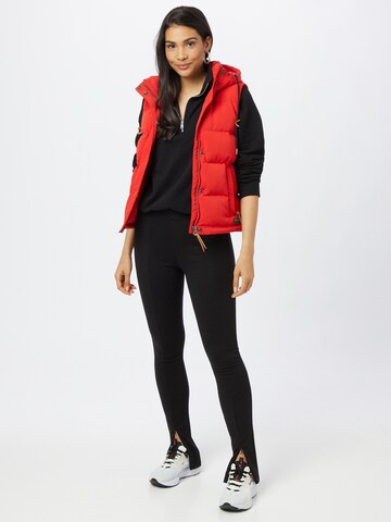 Gilet 'EVEREST' Superdry en rouge