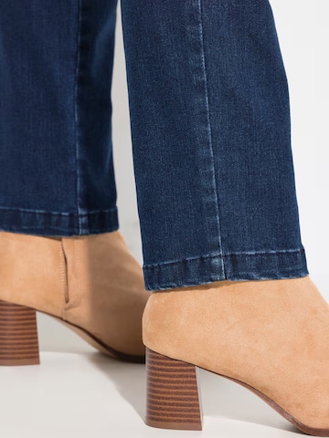 Coupe slim Jean Ulla Popken en bleu