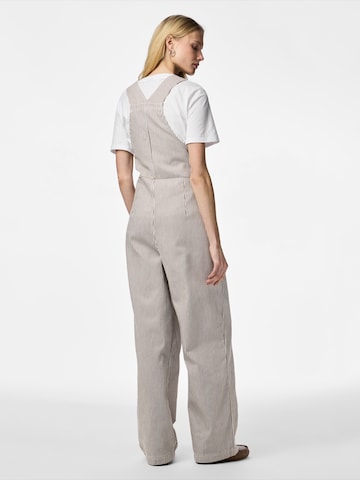 Regular Salopette 'PCAllo' PIECES en marron