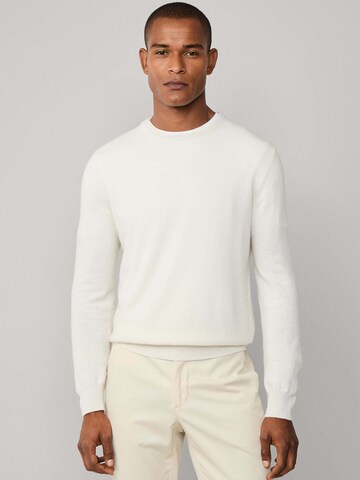 Pullover di Hackett London in bianco: frontale