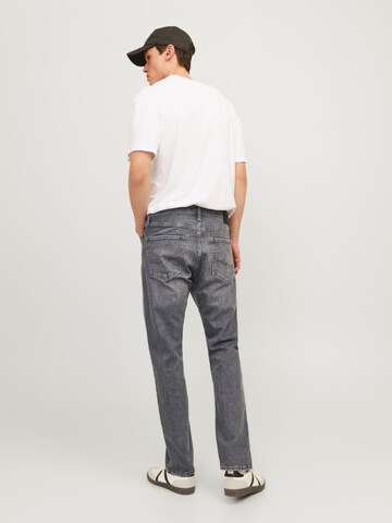 JACK & JONES Regular Jeans 'Chris' in Grau