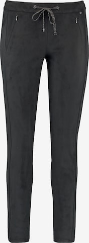 Slimfit Pantaloni di GERRY WEBER in nero: frontale