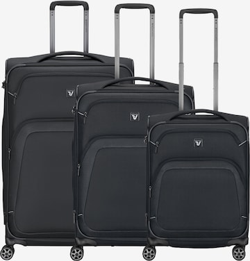 Roncato Suitcase set in Black: front
