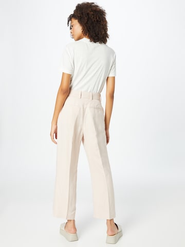 Wide leg Pantaloni con piega frontale di Club Monaco in rosa