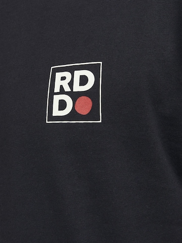 R.D.D. ROYAL DENIM DIVISION - Camiseta 'Aaron' en negro