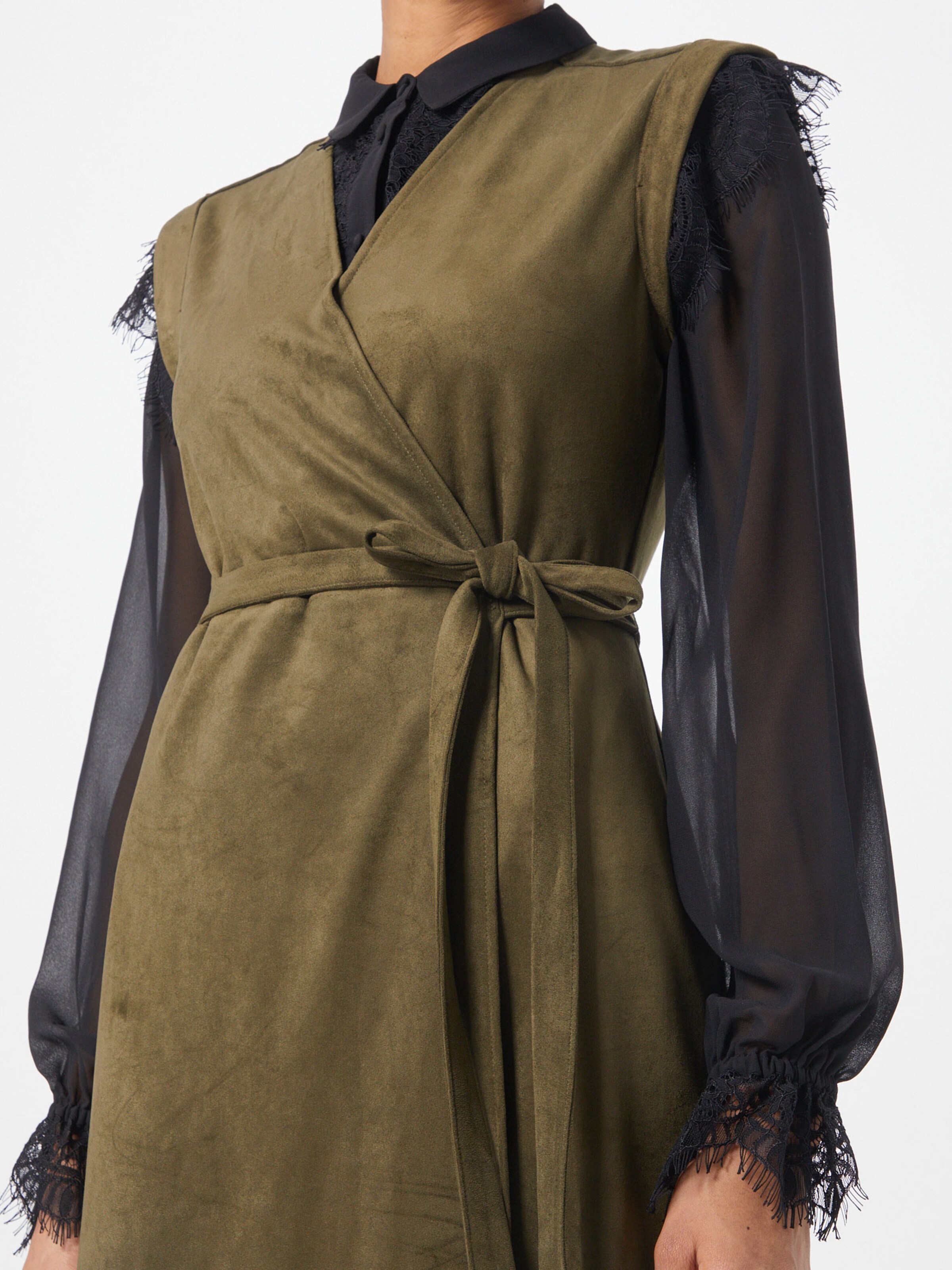 Banana Republic Dress in Khaki ABOUT YOU