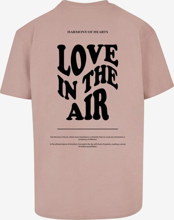 T-Shirt 'Love In The Air' Merchcode en beige