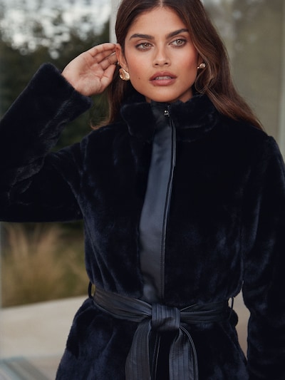 Lipsy Демисезонное пальто в Черный, Обзор товара