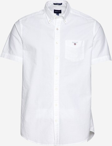 GANT Button Up Shirt in White: front