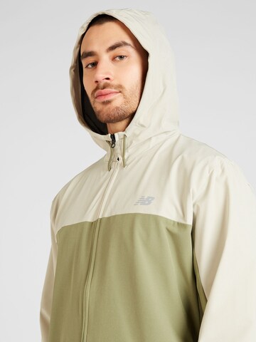 new balance - Chaqueta deportiva en verde