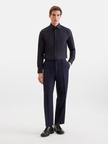 Coupe regular Chemise business SEIDENSTICKER en noir