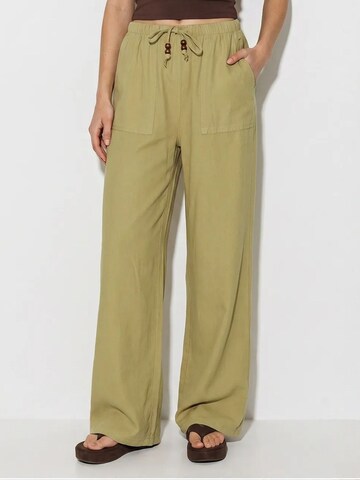 Bianco Lucci Wide leg Trousers 'Hose' in Green