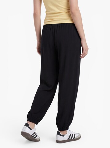 VERO MODA Tapered Hose 'VMPernille'' in Schwarz