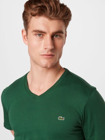 LACOSTE T-shirt i grön