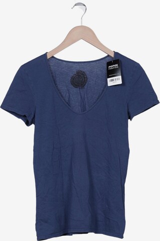 Closed Top & Shirt in L in Blue: front