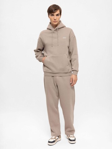 Antioch Trainingsanzug in Beige