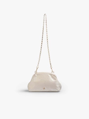 Scalpers Handbag 'Ny Night' in Beige