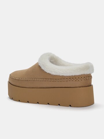 Clogs di Pull&Bear in marrone
