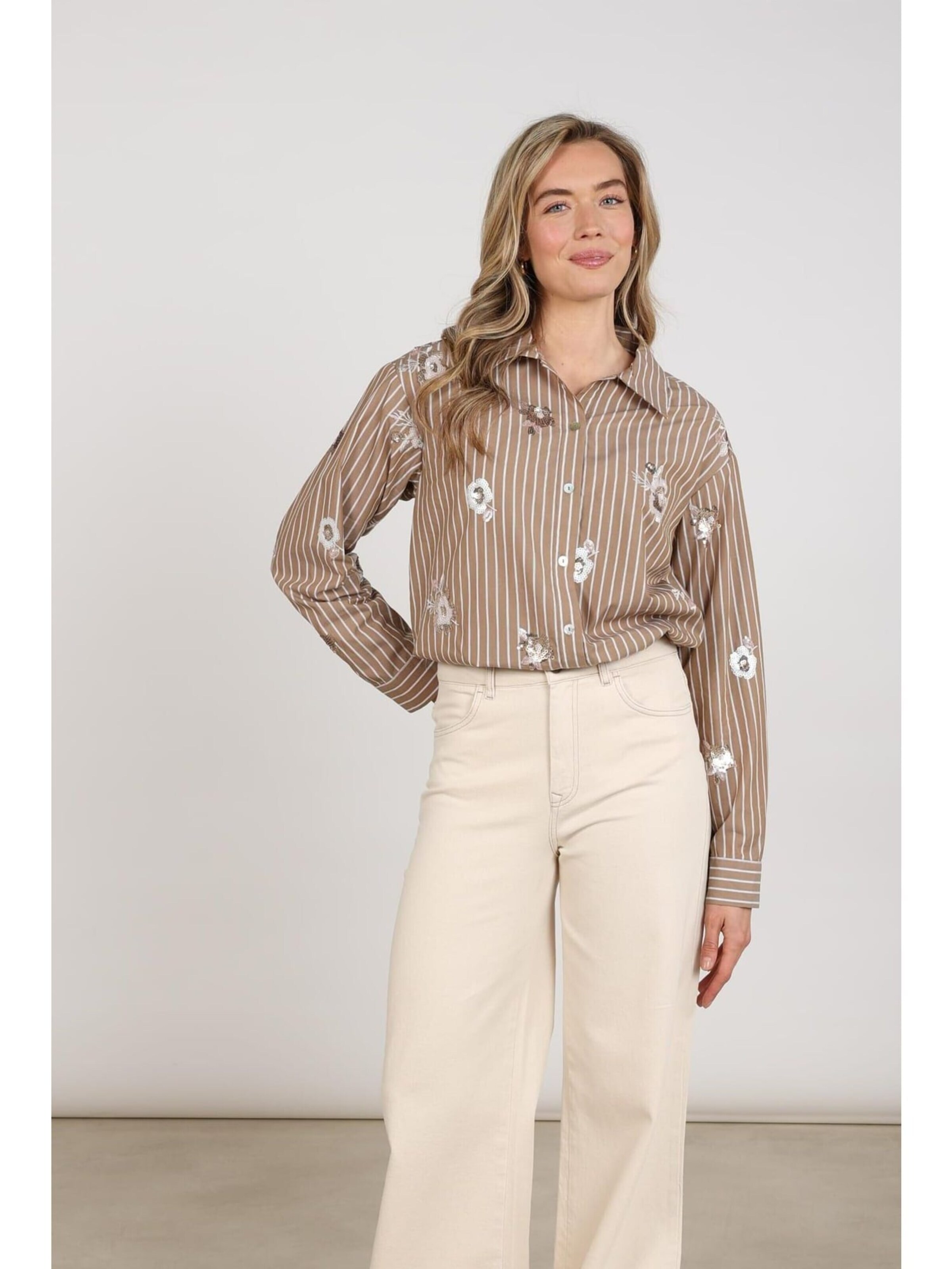 nukus Blouse 'Newport' in Bruin