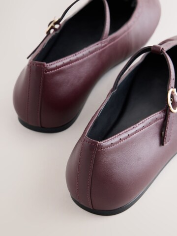 Next Ballerina met riempjes in Rood