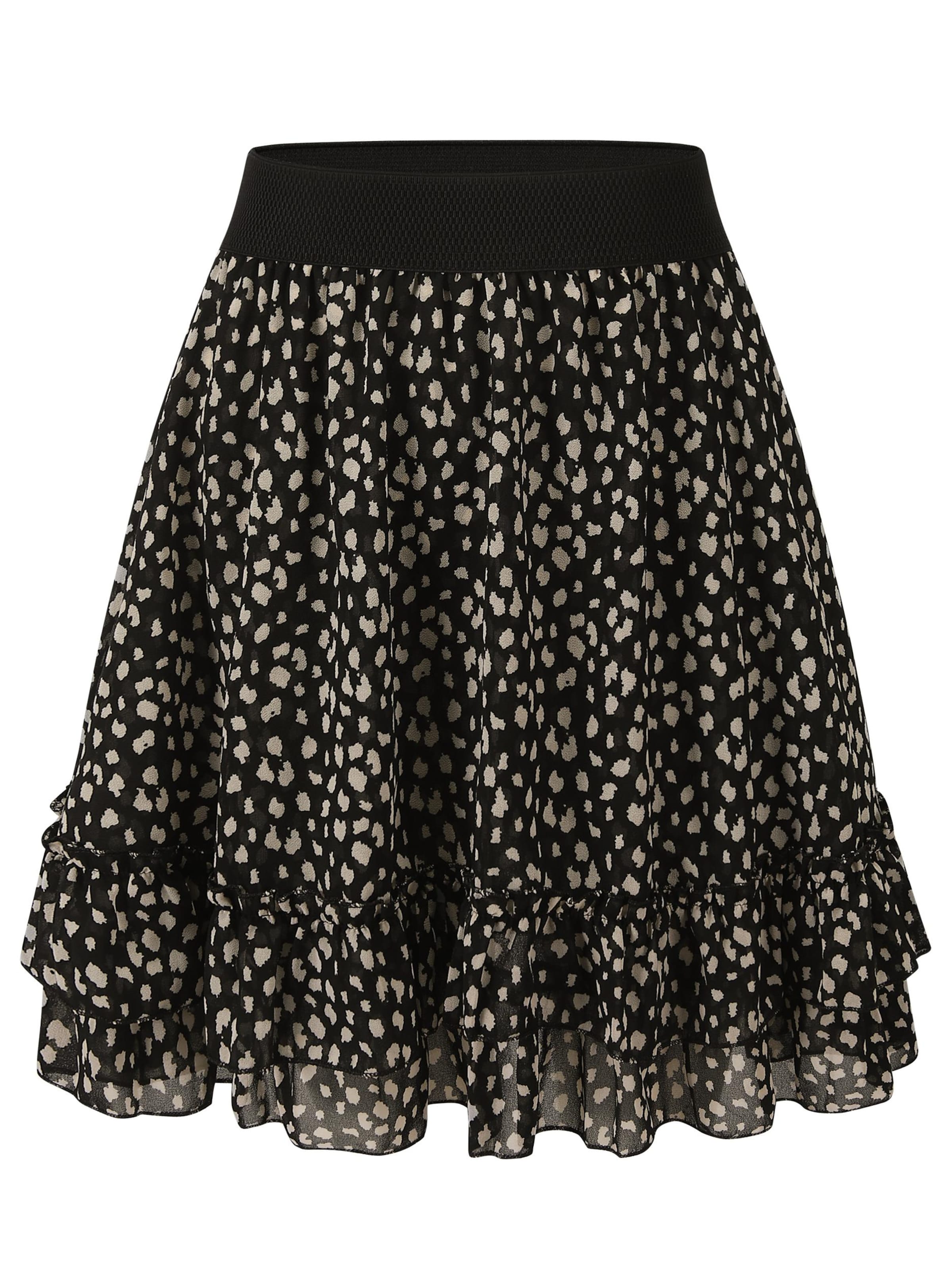SASSYCLASSY Rock‌‌‌‌‌‌ in Schwarz: Vorderseite