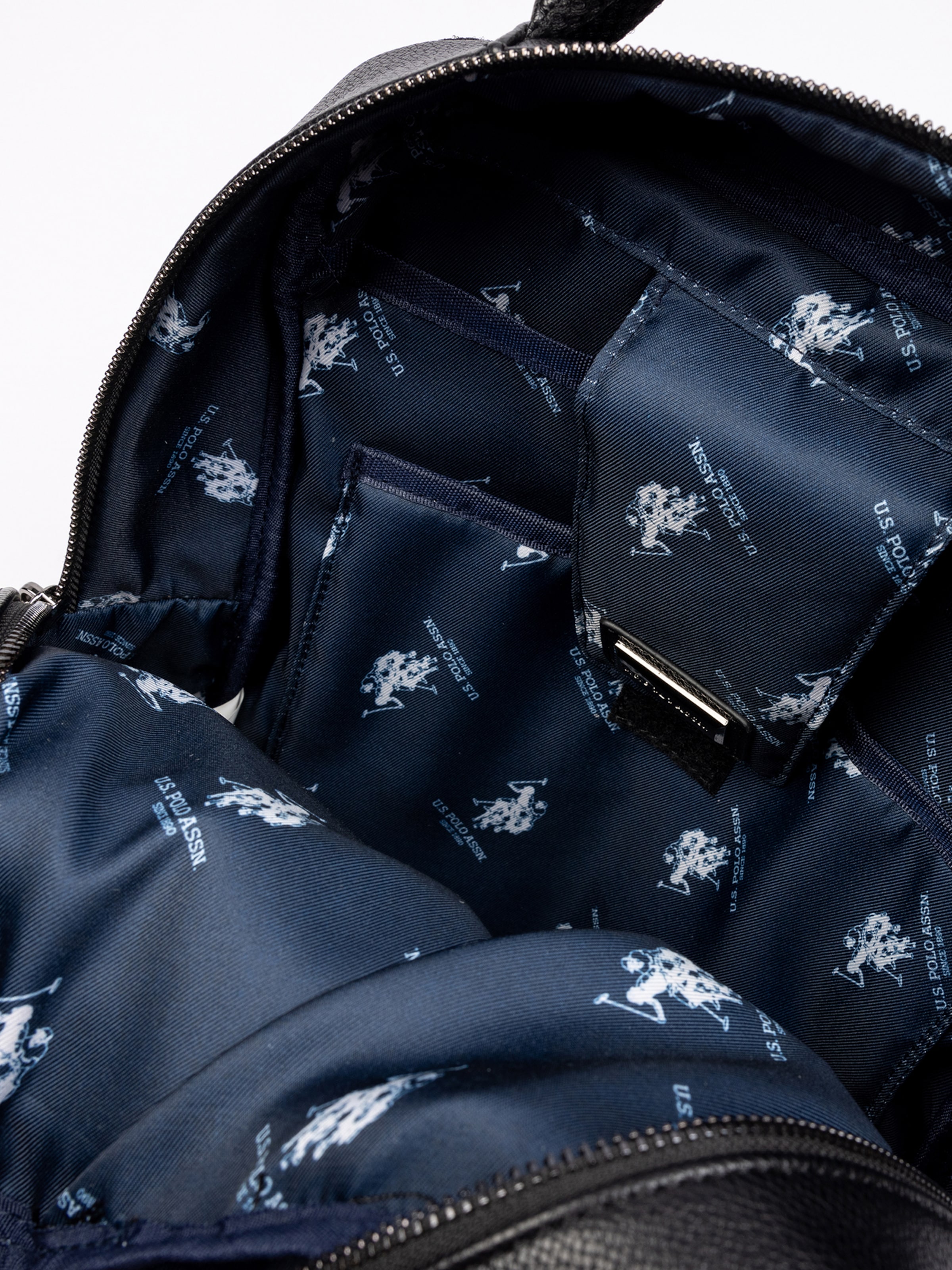U.S. POLO ASSN. Backpack in Blue