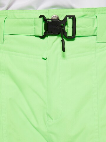 elho Regular Спортен панталон 'Zermatt 89' в зелено