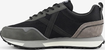 Sneaker bassa 'NEXT' di MUNICH in nero: frontale