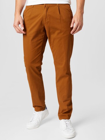 Coupe slim Pantalon à pince 'Cam' Only & Sons en marron : devant