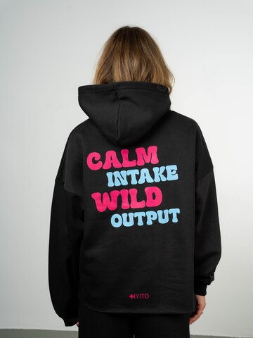 IYITO Sweatshirt 'IYStella'‌‌‌‌ in Schwarz