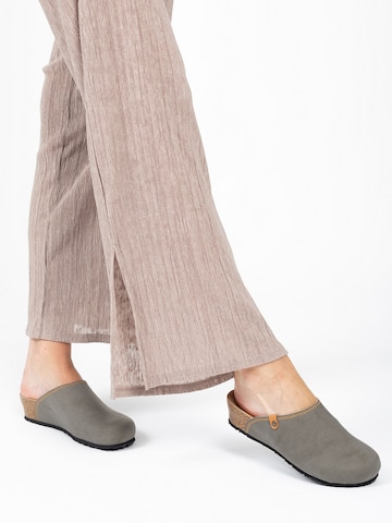 Bayton Clogs 'Sabina' in Grey