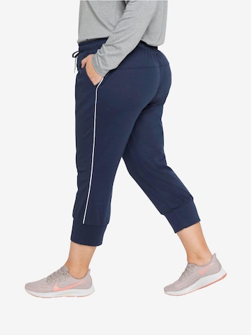 SHEEGO Tapered Sporthose in Blau