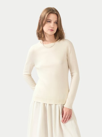 GOBI Cashmere Trui 'Women's Essential Cashmere Crewneck Sweater' in Wit