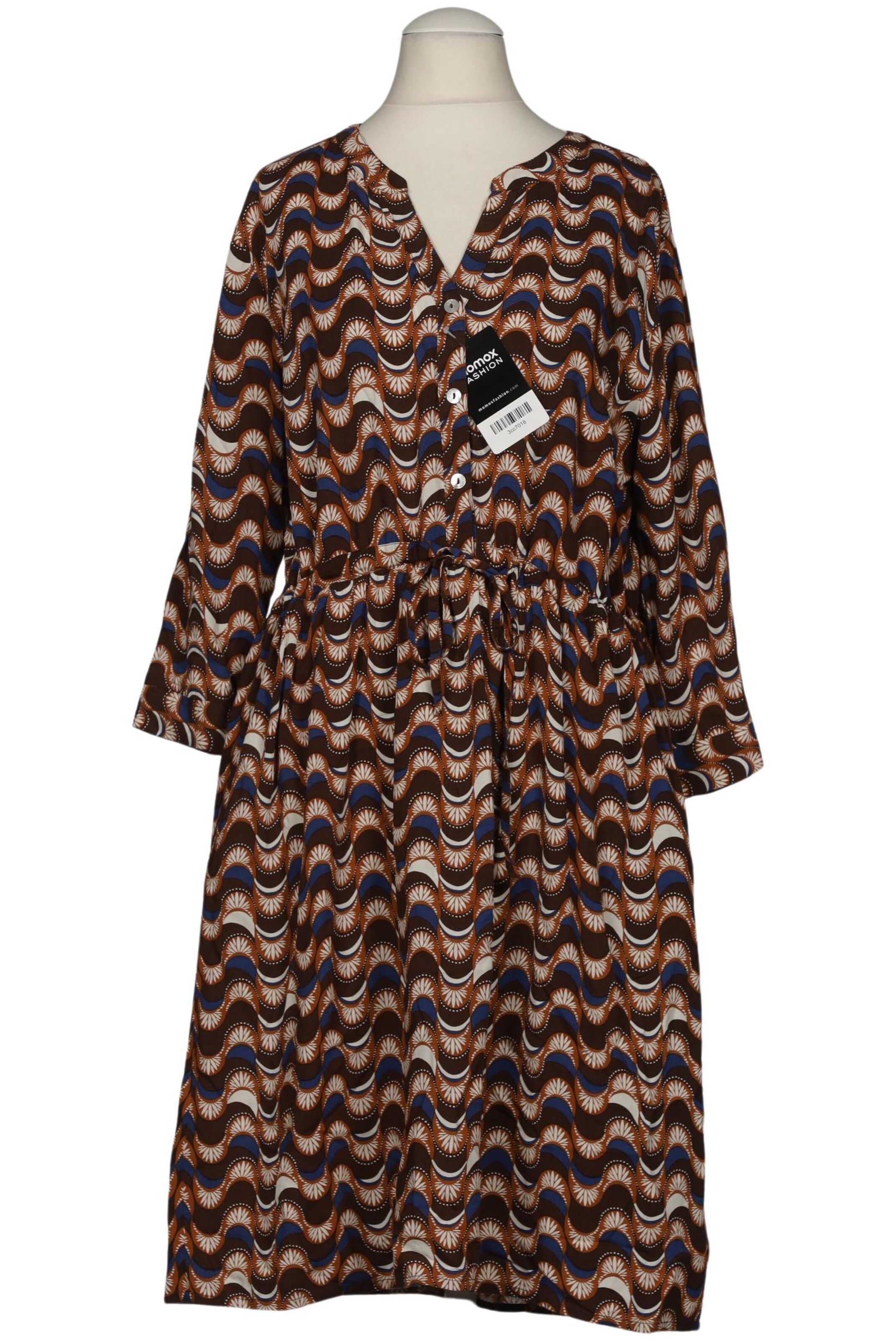 Cream Dress in M in Brown: front