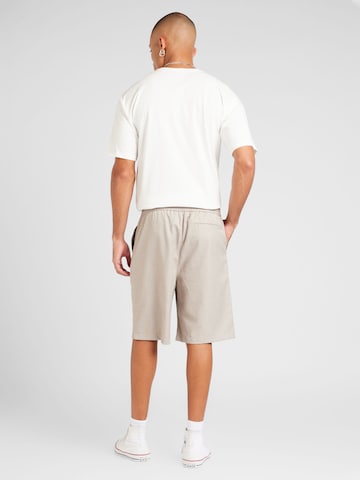 pilka TOPMAN Laisvas Kelnės