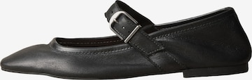 Next Ballet Flats with Strap 'N. Premium' in Black: front