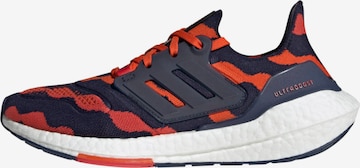 ADIDAS SPORTSWEAR Trampki niskie 'Ultraboost 22 X Marimekko' w kolorze niebieski: przód