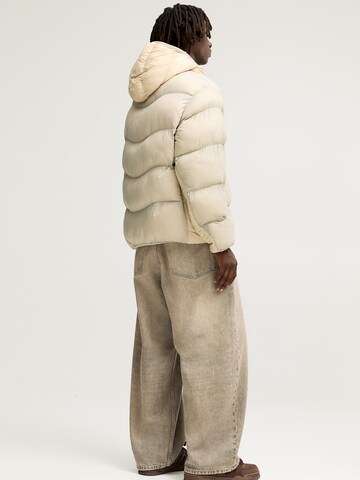 Pull&Bear Tussenjas in Beige