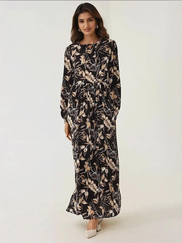 Abito di Hiccup in nero: frontale