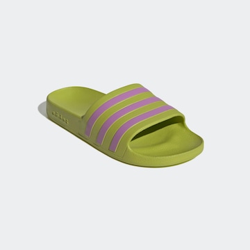 ADIDAS PERFORMANCE Plážové / kúpacie topánky 'Adilette' - Zelená