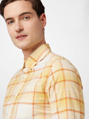 s.Oliver Slim fit Button Up Shirt in Yellow
