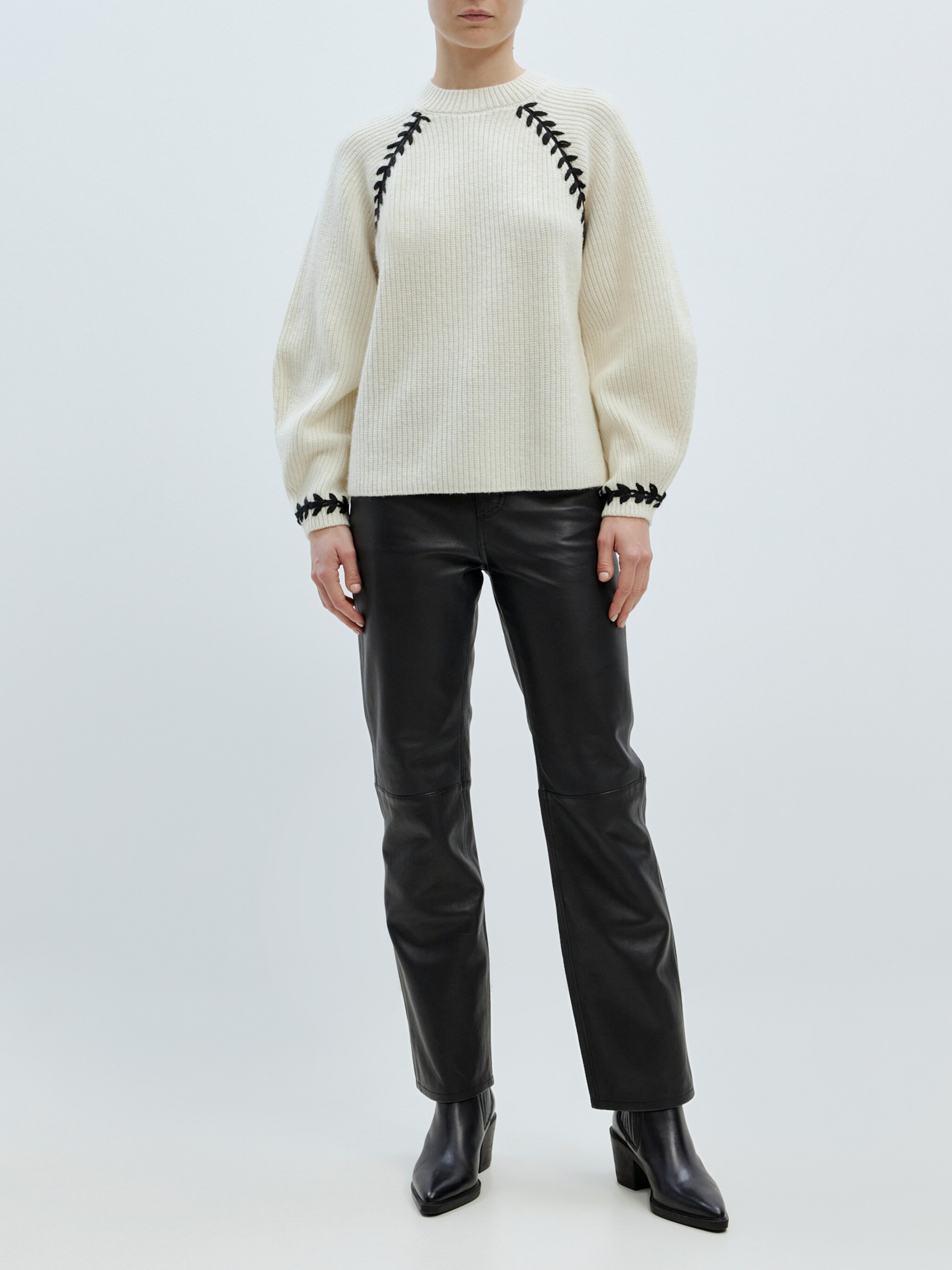 EDITED Produkte Pullover weiß