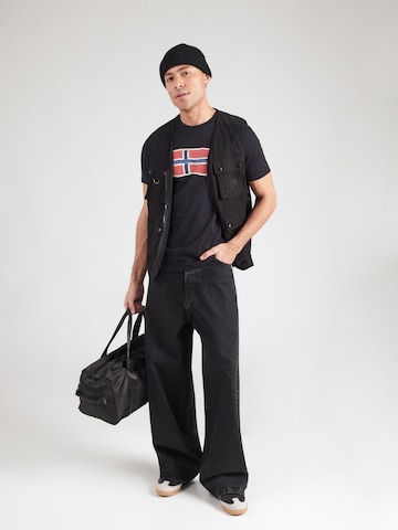 NAPAPIJRI T-Shirt 'MAHSA' in Schwarz